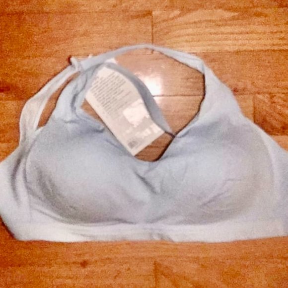 Brand New Lululemon Up For It Bra, Size 36C - Picture 4 of 6